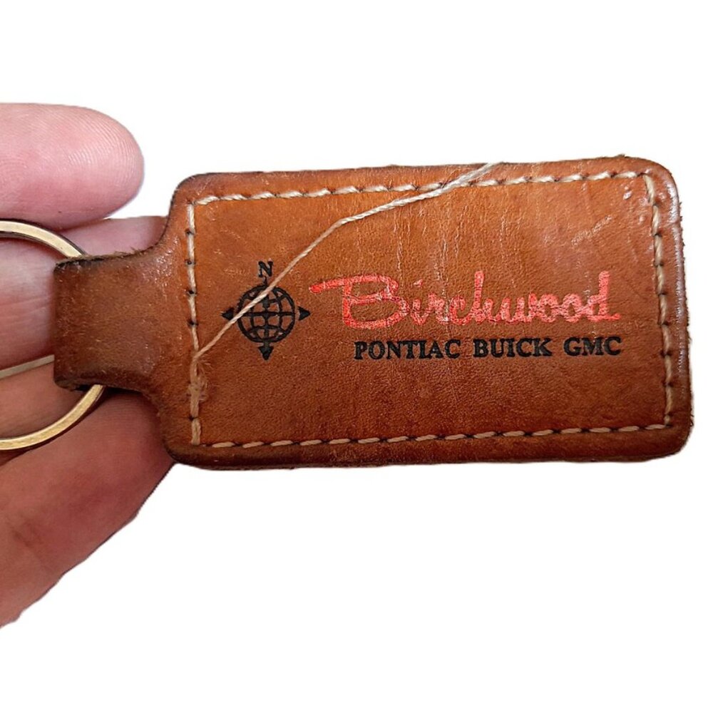 Vintage Buick Car Keychain Pontiac GMC Leather 70s 80s Birchwood Manitoba